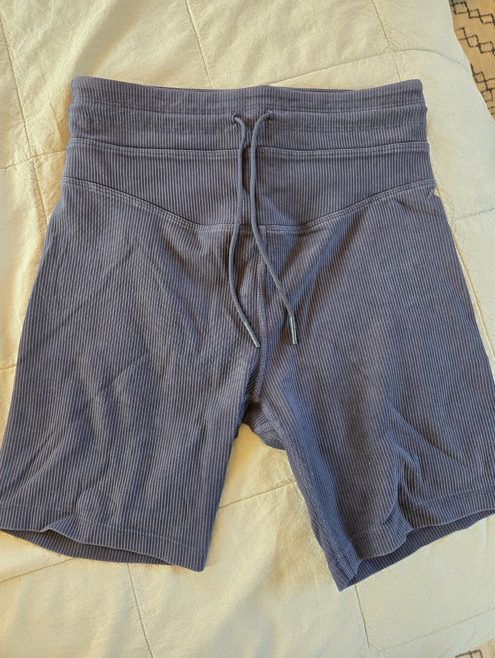 Lorna Jane Ribbed Drawstring Biker Shorts